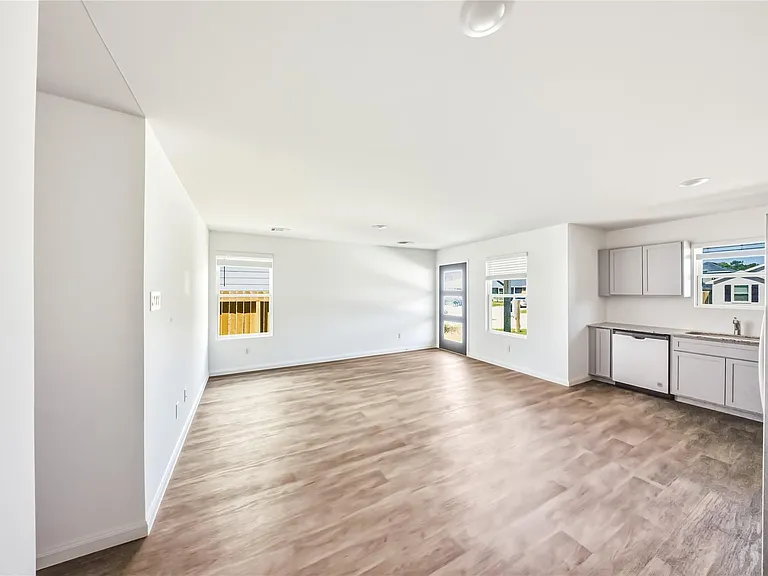 16802 N Marie Village Dr — Photo 6