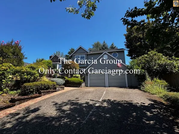 4113 Wolf Berry Ct, Lake Oswego, OR 97035