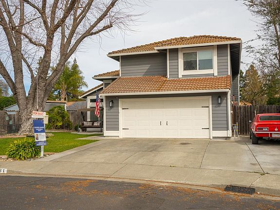 3rd image of 631 Sunnyvale Place