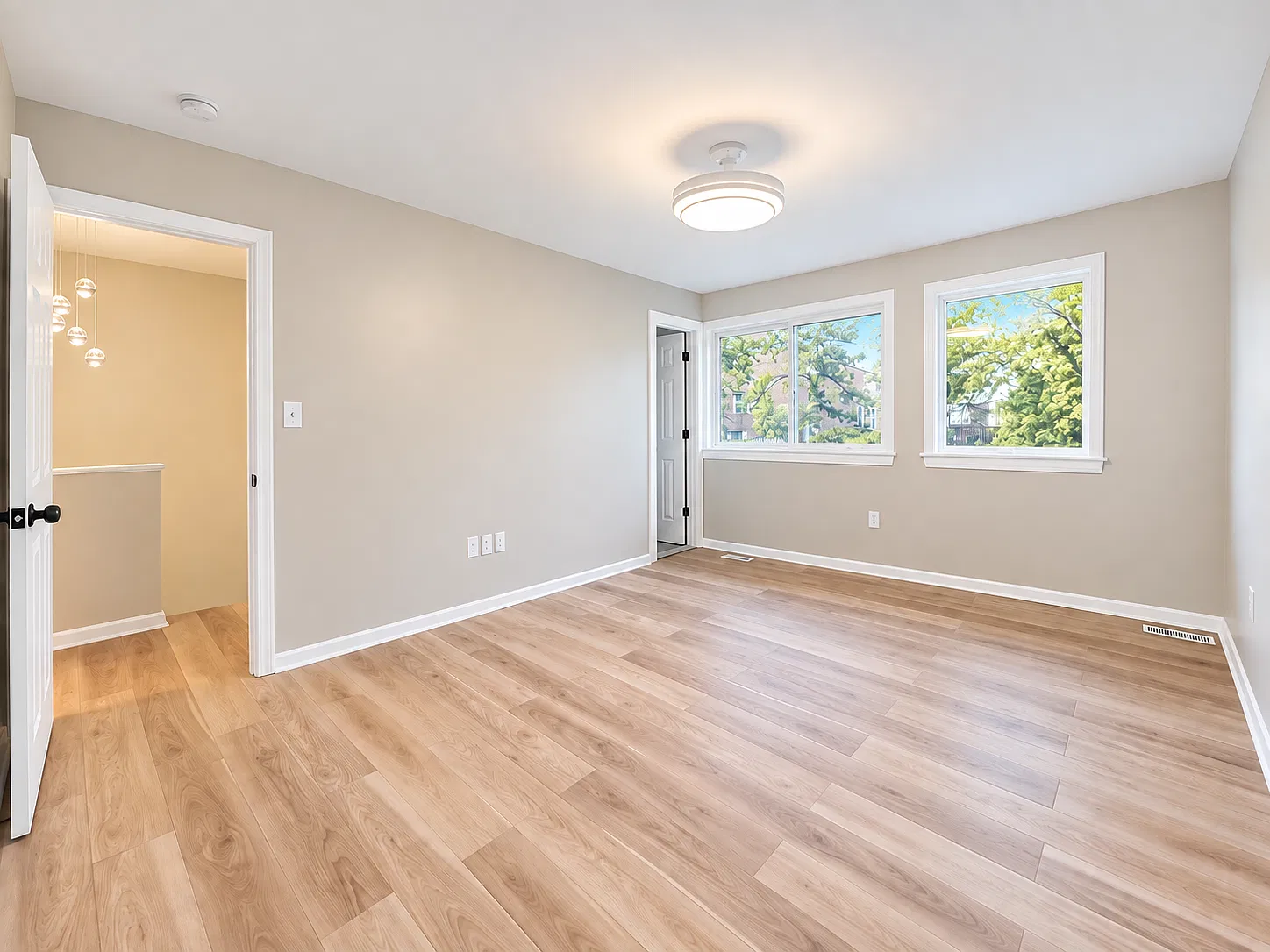 4 bed, 3.5 bath, 2101 sqft, $3,400 — Photo 4