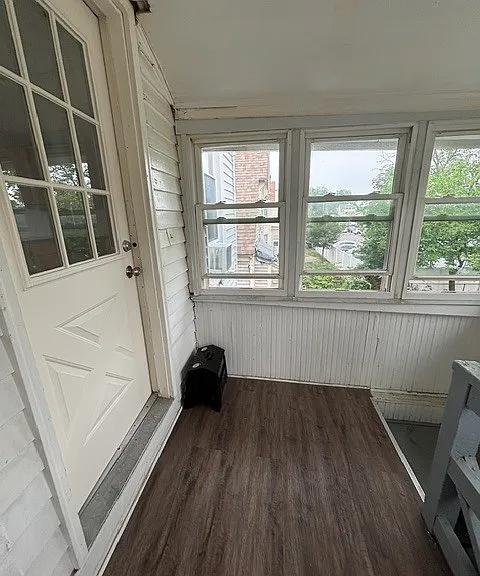 103 Atwater St — Photo 9