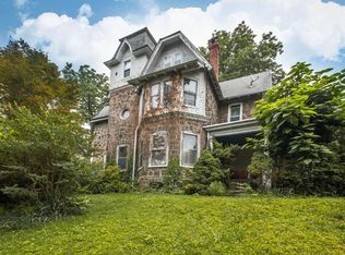 6727 N 7th St, Philadelphia, PA 19126