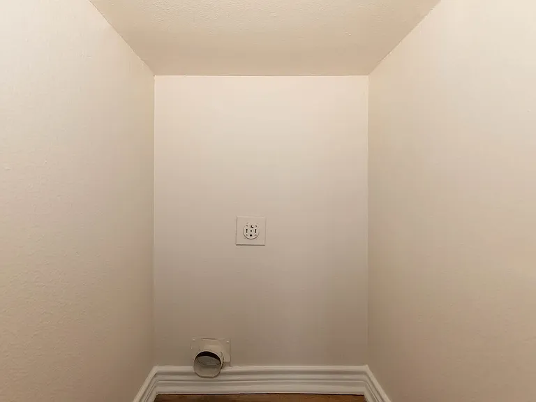 Amelia Parc Sr II — Photo 48