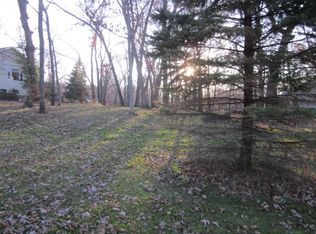 610 Lake Summerset Rd, Davis, IL 61019