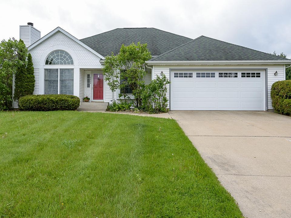 1st image of 6888 Country Meadows Dr