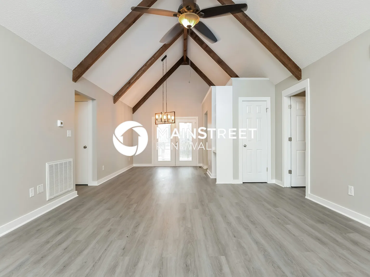 155 Lake Country Dr — Photo 3