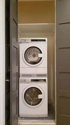 Rented by Zjama Realty Corp | media 22