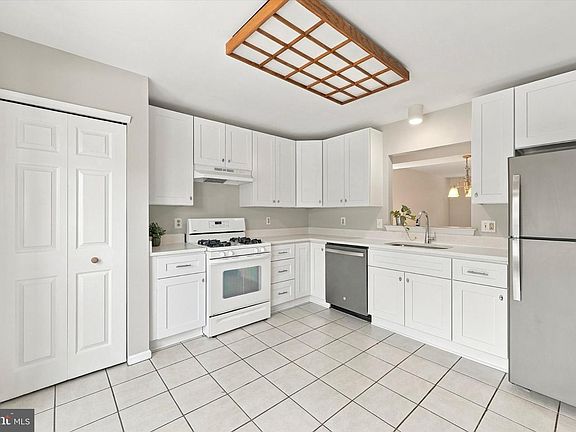 3rd image of 7923 31 Ridge 31 Ave #27
