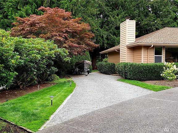 4th image of 16442 Birdie Ln