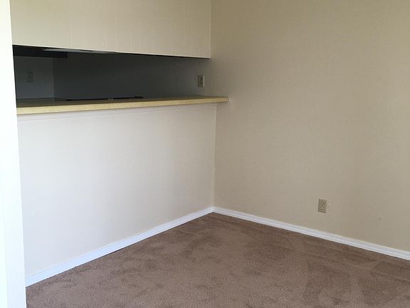 2nd image of 2127 Audubon Ave APT 86