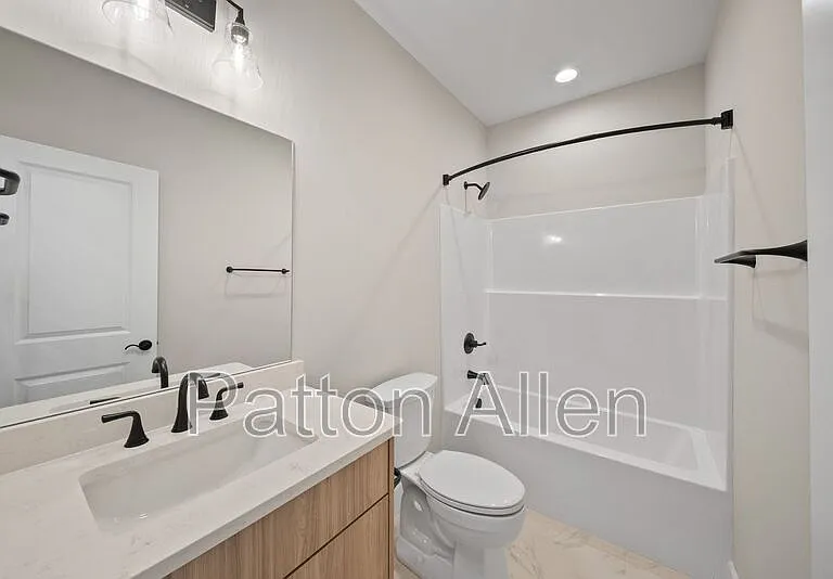 107 Collin Pl #3 — Photo 19