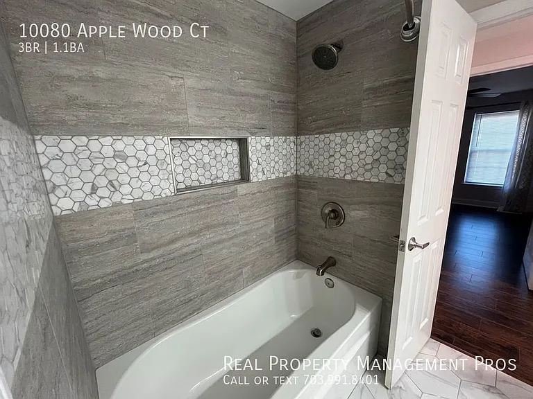 10080 Apple Wood Ct — Photo 17