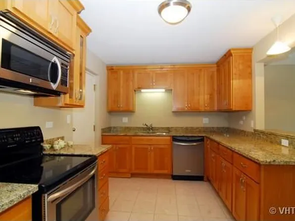3217 W Bryn Mawr Ave APT 203, Chicago, IL 60659