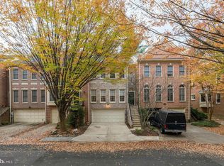 7852 Oracle Pl, Rockville, MD 20854