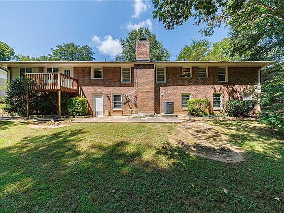 2nd image of 3612 Hershey Ln