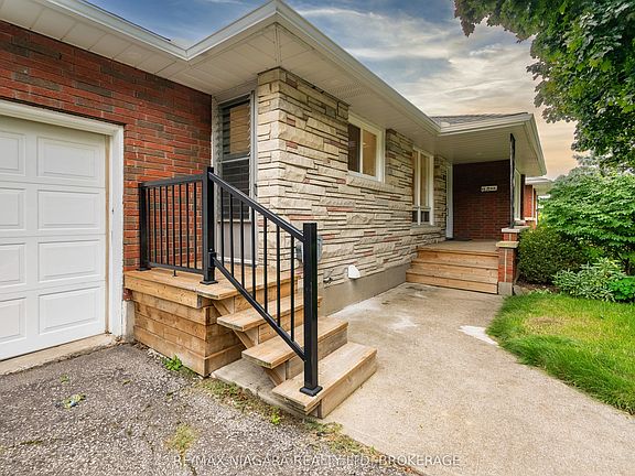 2nd image of 15 Springbank Dr