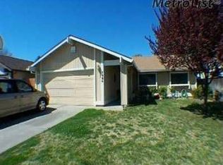 7904 Whisper Wood Way, Sacramento, CA 95823