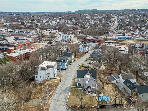 4th image of 29 Mount Vernon St