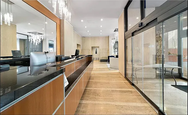 Rented by Oxford Property Group | media 20