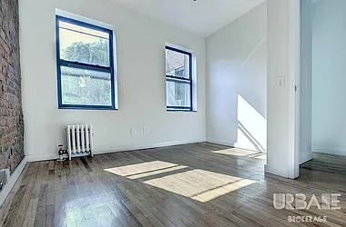 Rented by Urbane Brokerage