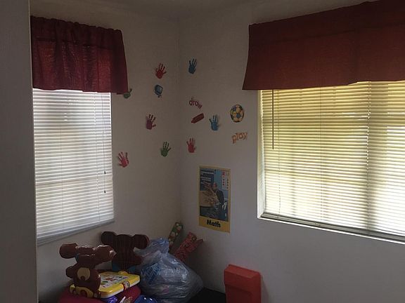 2nd image of 1405 W 10th St