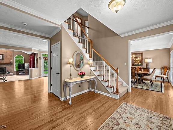 5th image of 1025 Ashbrooke Way