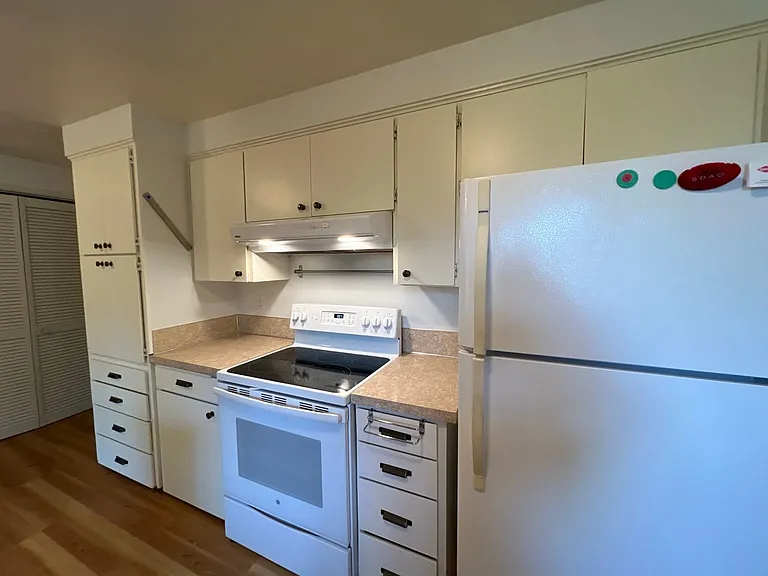 3355 Montebello Ave — Photo 9