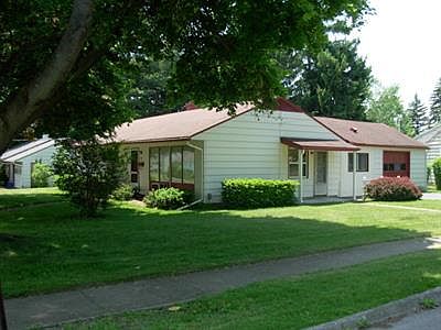 1st image of 409 Lynhurst Ave