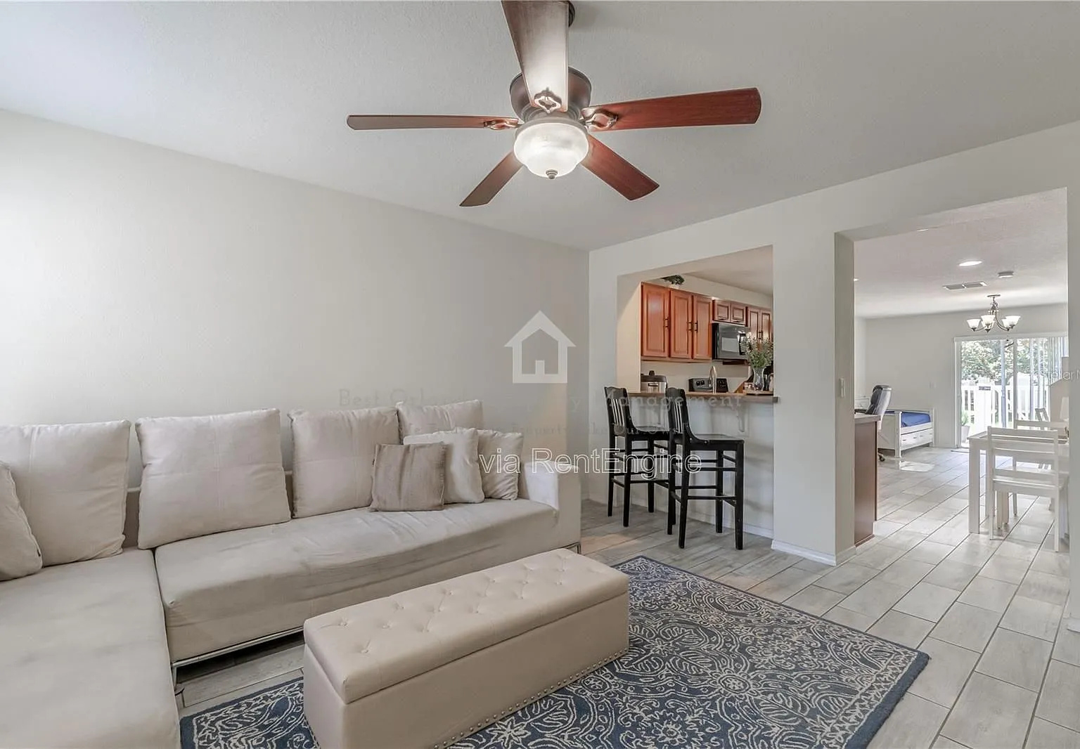 2 bed, 3.0 bath, 1304 sqft, $2,325 — Photo 3
