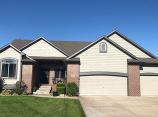 3003 N Red Fox Cir, Wichita, KS 67205