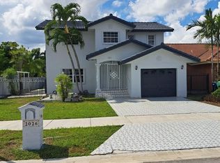 2026 SW 137th Pl, Miami, FL 33175