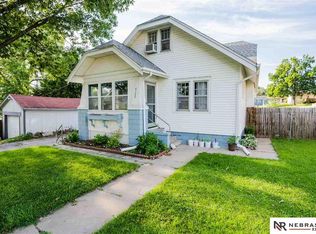 4162 J St, Omaha, NE 68107