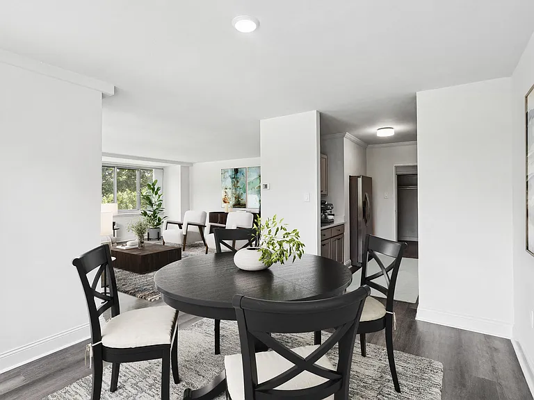 RiverHouse — Photo 171