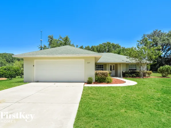 207 Shannon Ln, Lady Lake, FL 32159