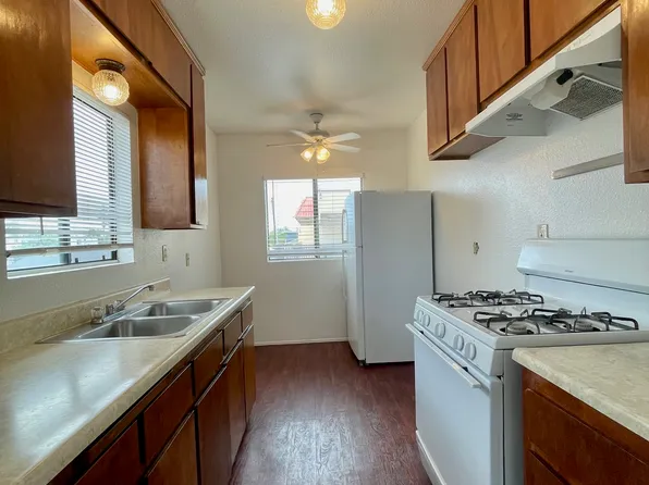 583 12th St APT G, Imperial Beach, CA 91932