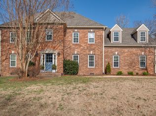 122 Riverwood Dr, Franklin, TN 37069