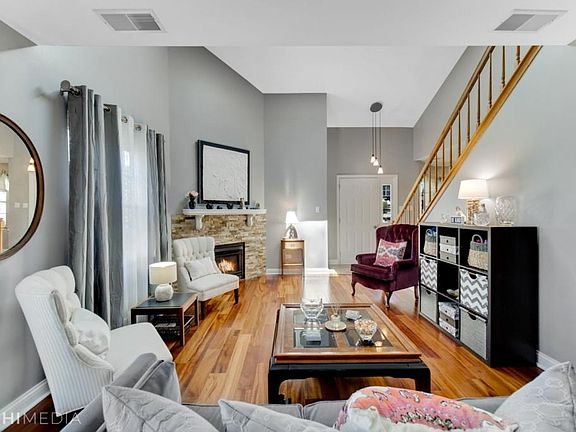 5th image of 15641 Centennial Ct