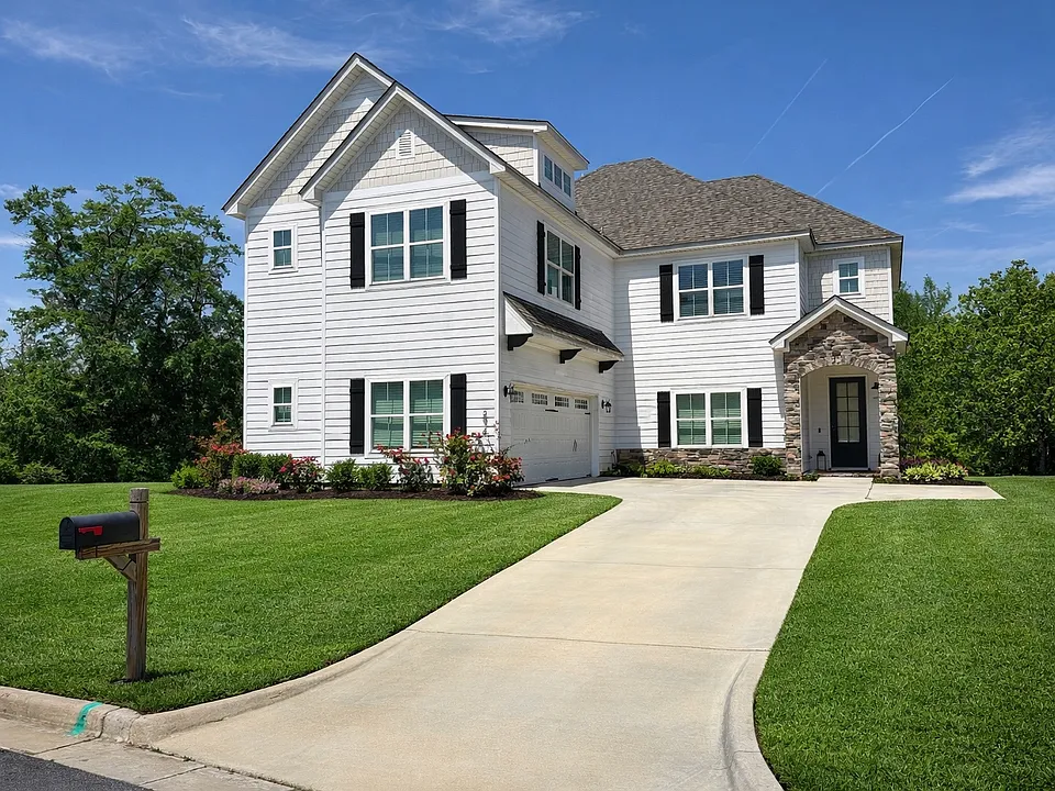 294 Paxton Loop