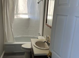 103 Constitution St, Bristol, RI 02809