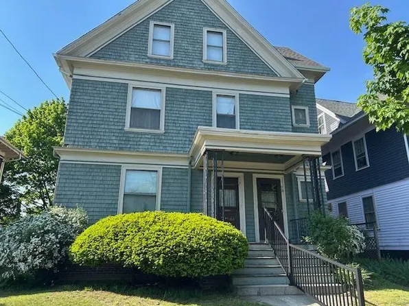 75 Lenox Ave, Providence, RI 02907