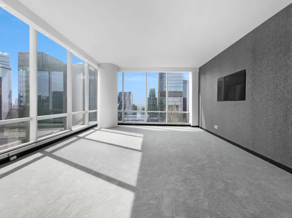 157 West 57th Street image 4 of 27