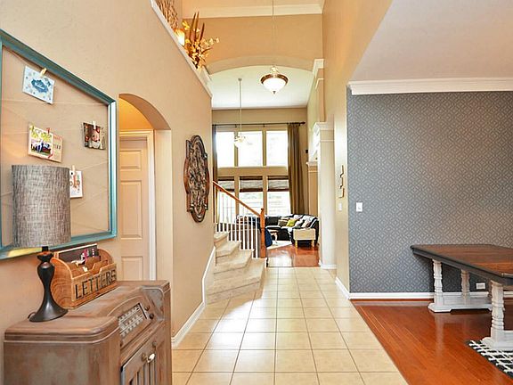 3rd image of 2539 Old River Ln