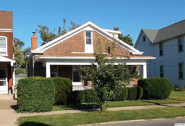 Home for Sale in Quincy, IL $54,900