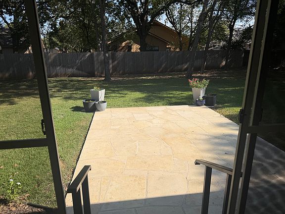 4th image of 2920 Patti Dr