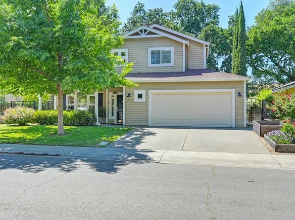 815 La Paz Dr, Davis, CA 95618