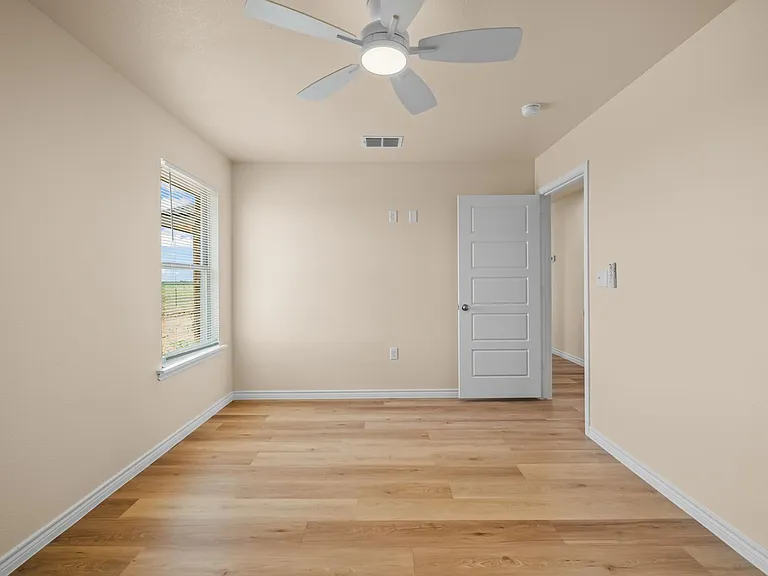 11301 N Cres #2800-B — Photo 34