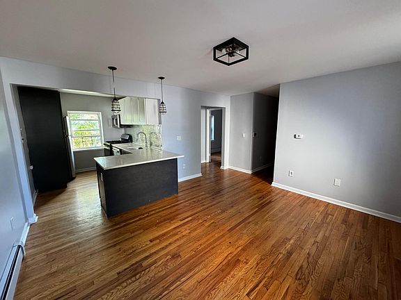 2nd image of 77 Clendenny Ave #2C