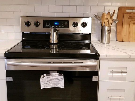 2nd image of 8917 McCoy Pl #B