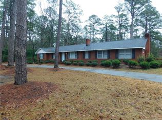 410 Barker Ten Mile Rd, Lumberton, NC 28358