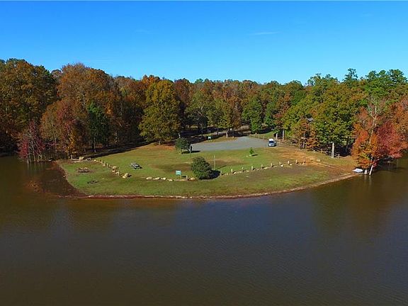 2nd image of 435 Harborgate Dr